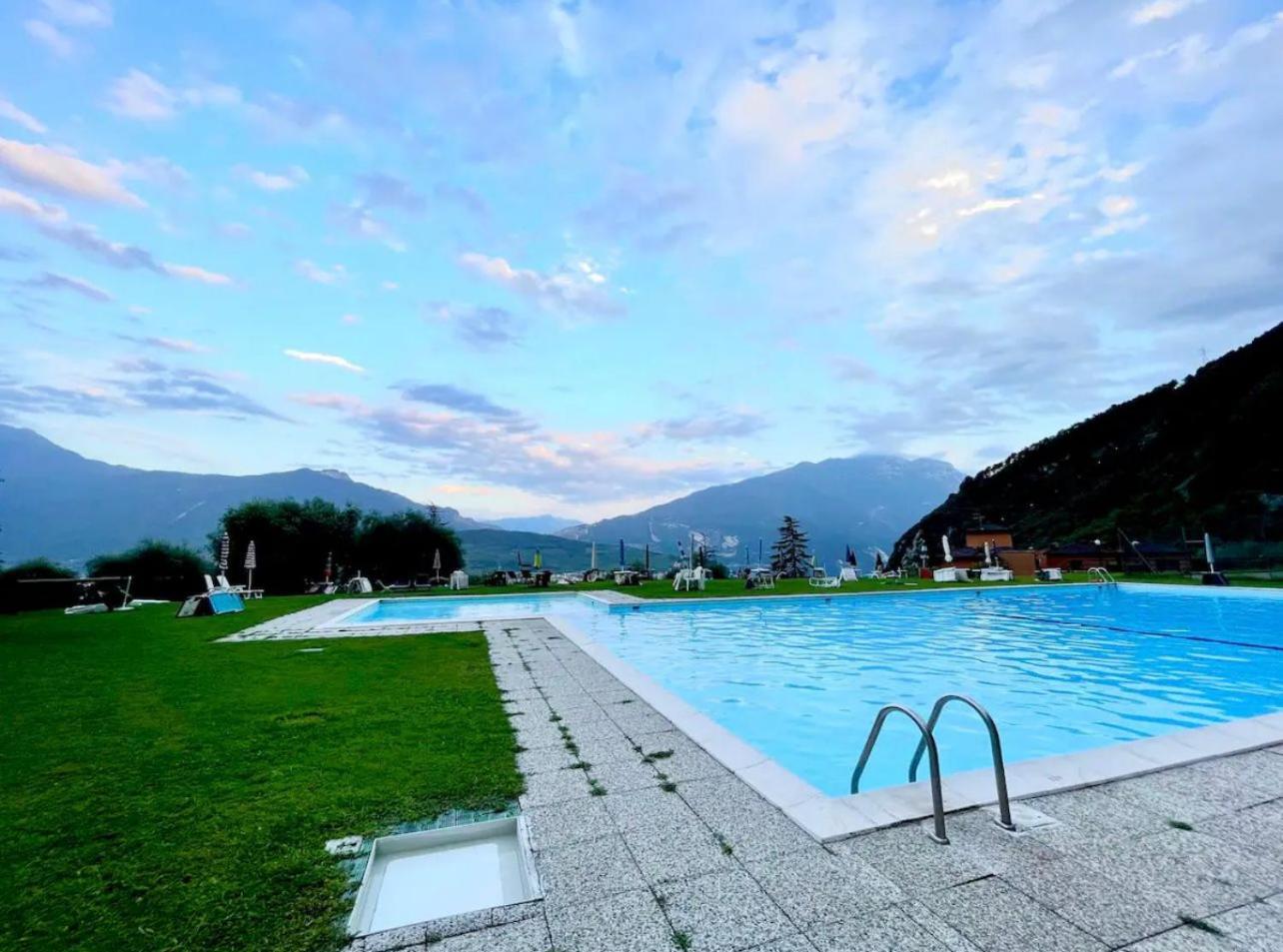 Casa Segantini - Panorama Pool Apartment Gavazzo Nuova Bagian luar foto